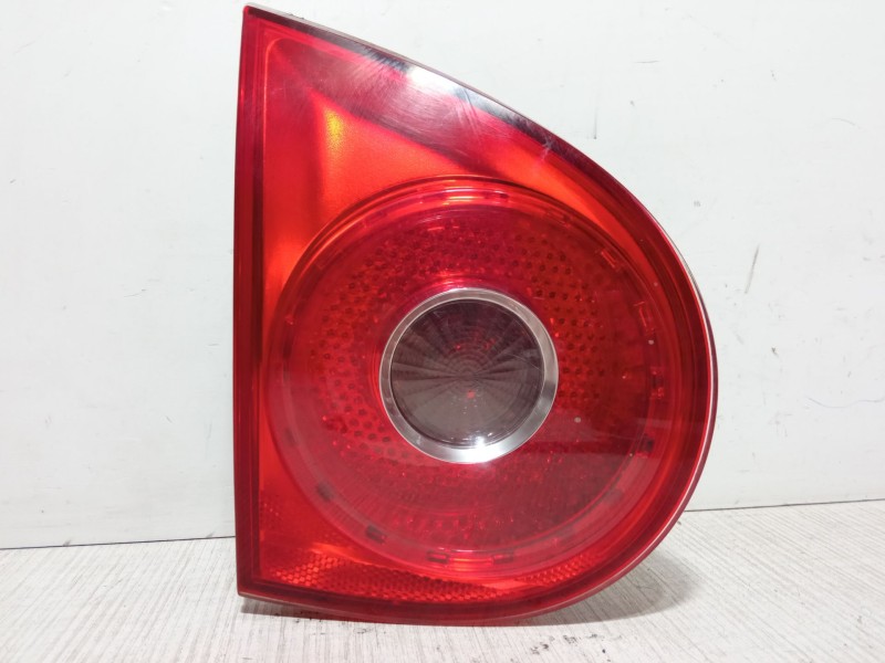 Recambio de piloto trasero porton izquierdo para volkswagen golf v (1k1) 1.9 tdi referencia OEM IAM 1K6945093G  