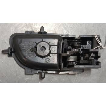 MANETA INTERIOR PUERTA DELANTERA IZQUIERDA 692060D450 
