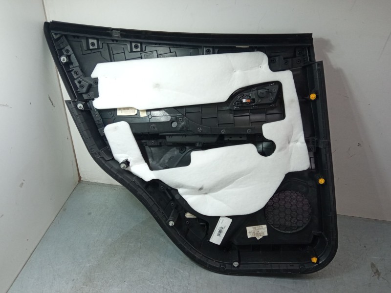 Recambio de guarnecido puerta trasera derecha para opel mokka / mokka x (j13) 1.6 cdti (_76) referencia OEM IAM 94516338  