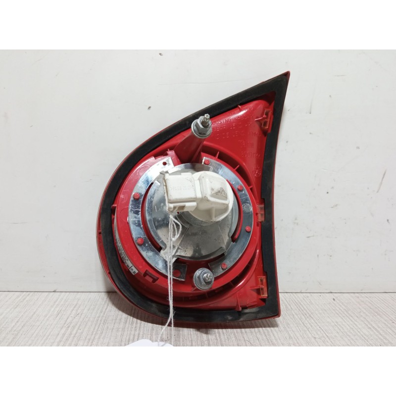 Recambio de piloto trasero porton izquierdo para volkswagen golf v (1k1) 1.9 tdi referencia OEM IAM 1K6945093G  