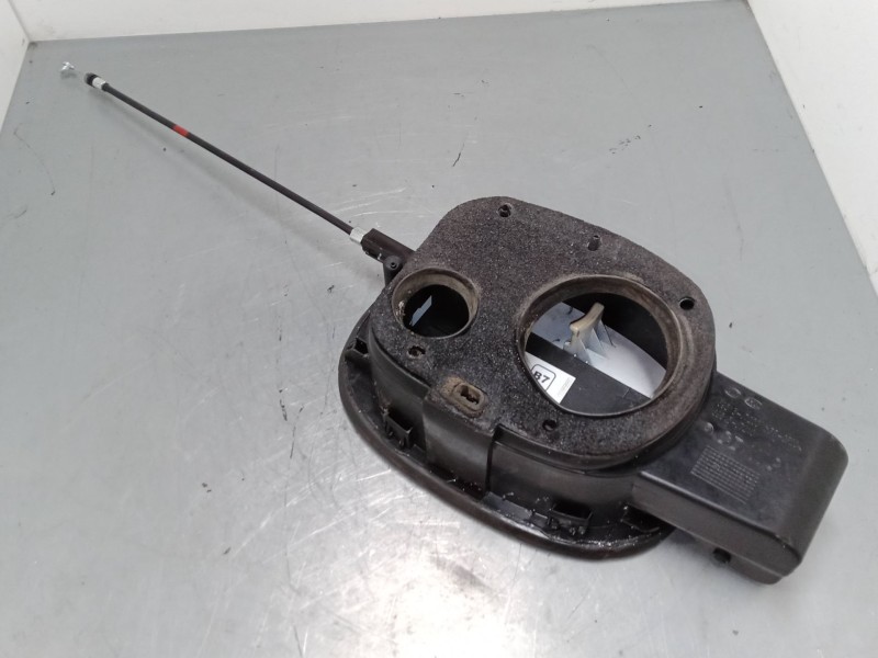 Recambio de tapa exterior combustible para kia ceed tourer (cd) 1.6 crdi 136 referencia OEM IAM 69513J7200  