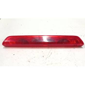LUZ CENTRAL DE FRENO 