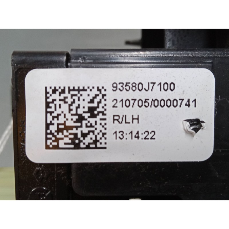 Recambio de mando elevalunas trasero izquierdo para kia ceed tourer (cd) 1.6 crdi 136 referencia OEM IAM 93580j7100  