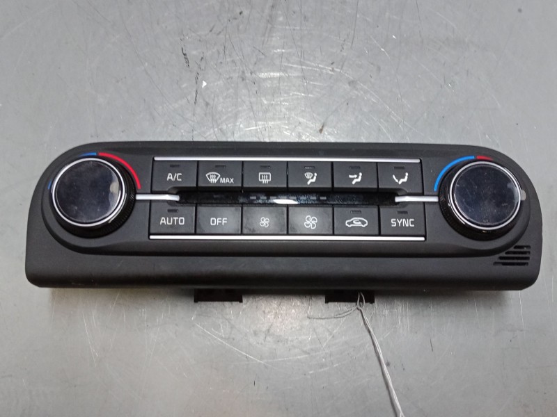 Recambio de mando climatizador para kia ceed tourer (cd) 1.6 crdi 136 referencia OEM IAM 97250J7302  