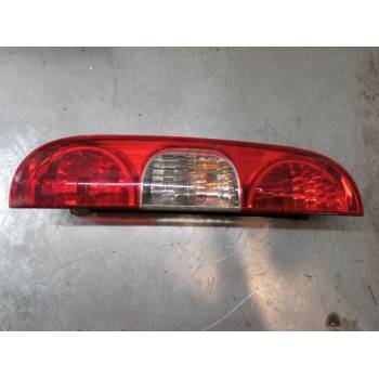 PILOTO TRASERO IZQUIERDO 51755145 