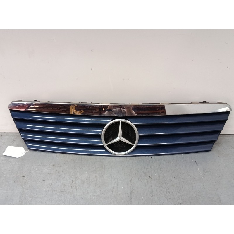Recambio de rejillas capo para mercedes-benz clase a (w168) a 160 (168.033, 168.133) referencia OEM IAM   