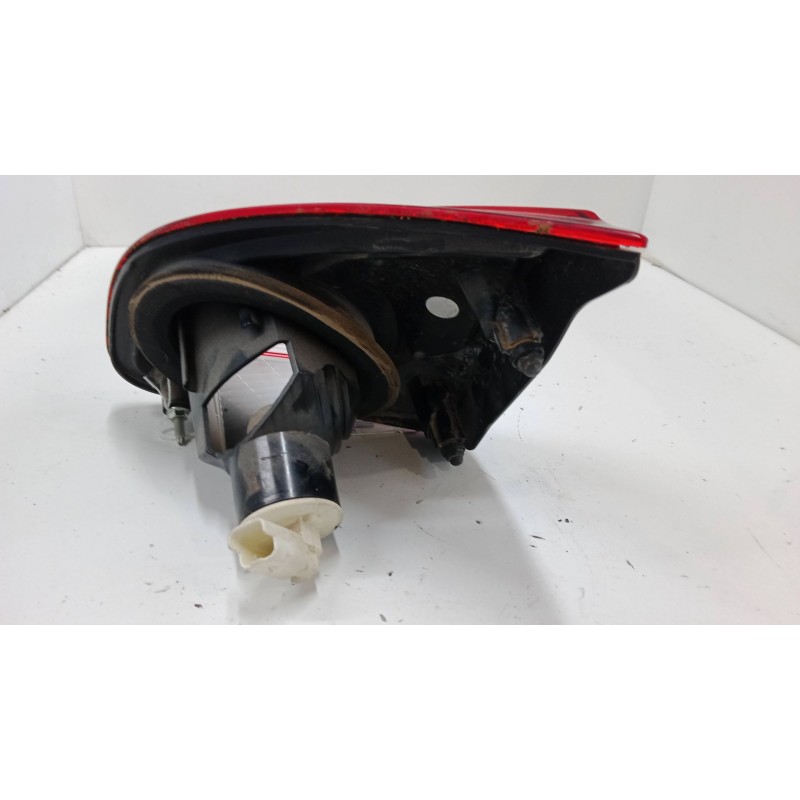 Recambio de piloto trasero porton izquierdo para nissan qashqai i (j10, nj10) 1.5 dci referencia OEM IAM 89503189  