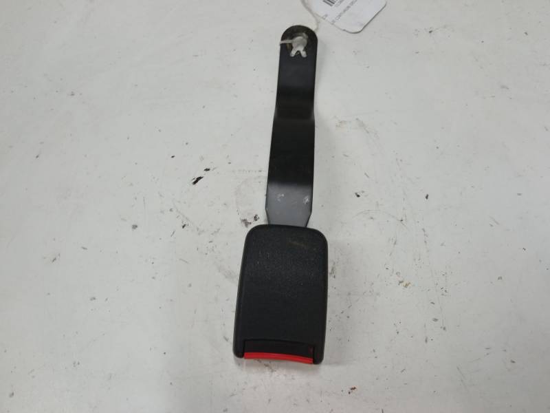 ANCLAJE CINTURON DELANTERO IZQUIERDO 
