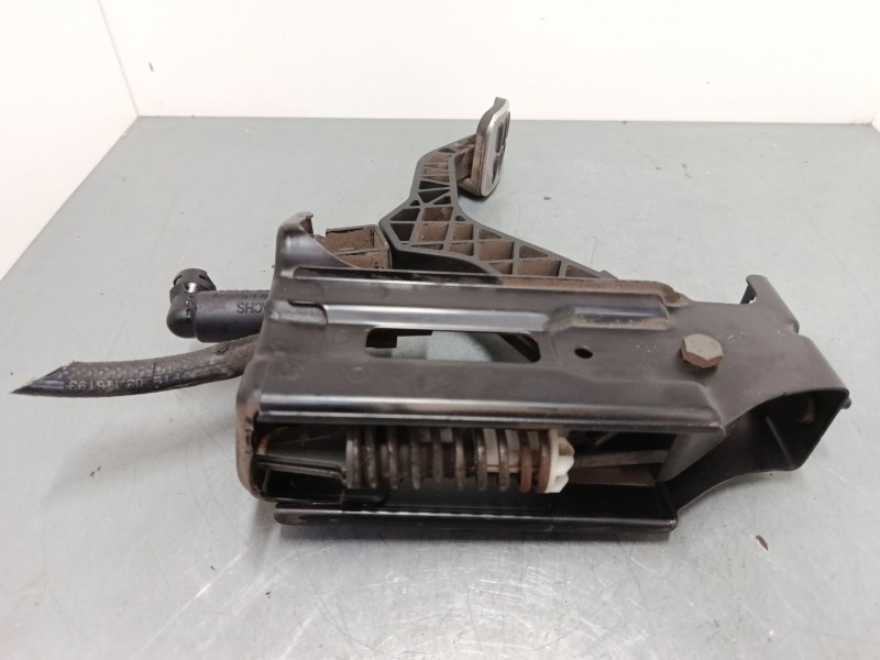 Recambio de pedal embrague para audi tt roadster (8n9) 1.8 t quattro referencia OEM IAM   