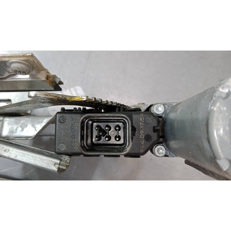 Recambio de elevalunas electrico delantero derecho para opel zafira b furgoneta/monovolumen (a05) 1.9 cdti van (m75) referencia 