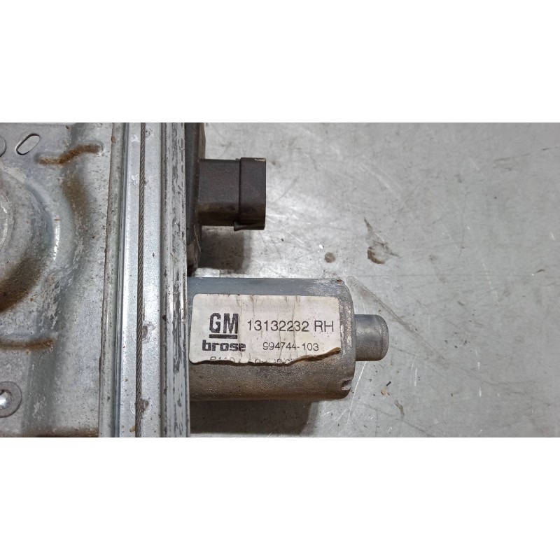 Recambio de elevalunas electrico trasero derecho para opel zafira b furgoneta/monovolumen (a05) 1.9 cdti van (m75) referencia OE