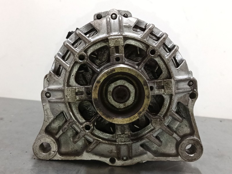 Recambio de alternador para peugeot 206 hatchback (2a/c) 1.1 i referencia OEM IAM 9649611780  