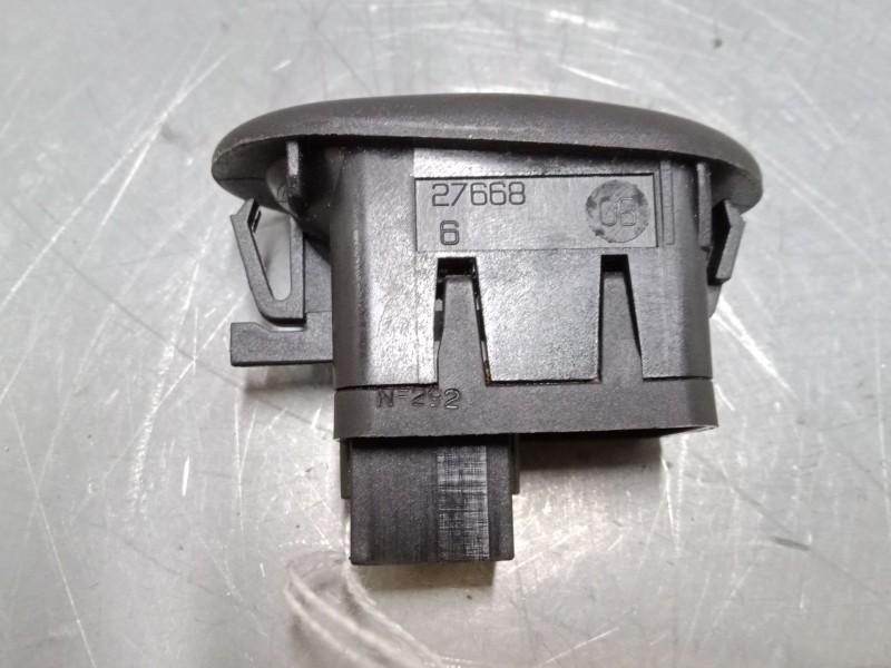 Recambio de mando elevalunas delantero izquierdo para peugeot 1007 (km_) 1.4 hdi referencia OEM IAM 96401469XT  