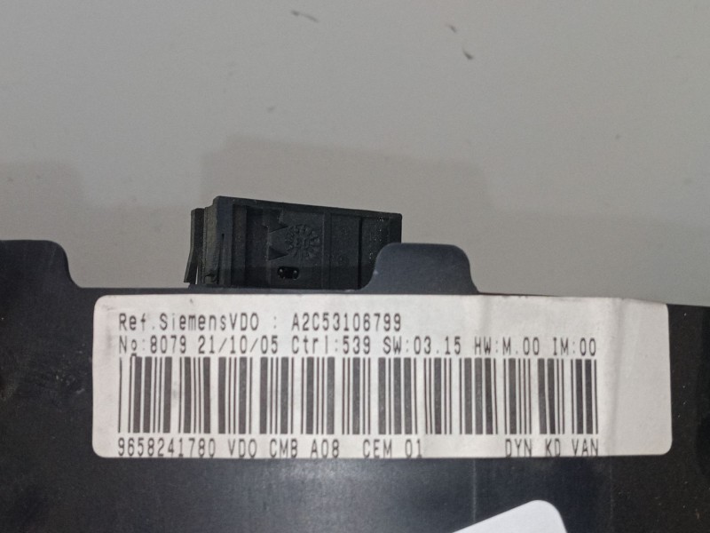 Recambio de cuadro instrumentos para peugeot 1007 (km_) 1.4 hdi referencia OEM IAM 96582417  