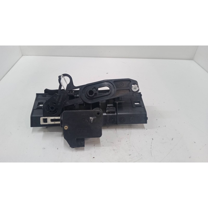 Recambio de maneta exterior porton para peugeot 206 hatchback (2a/c) 1.4 i referencia OEM IAM   