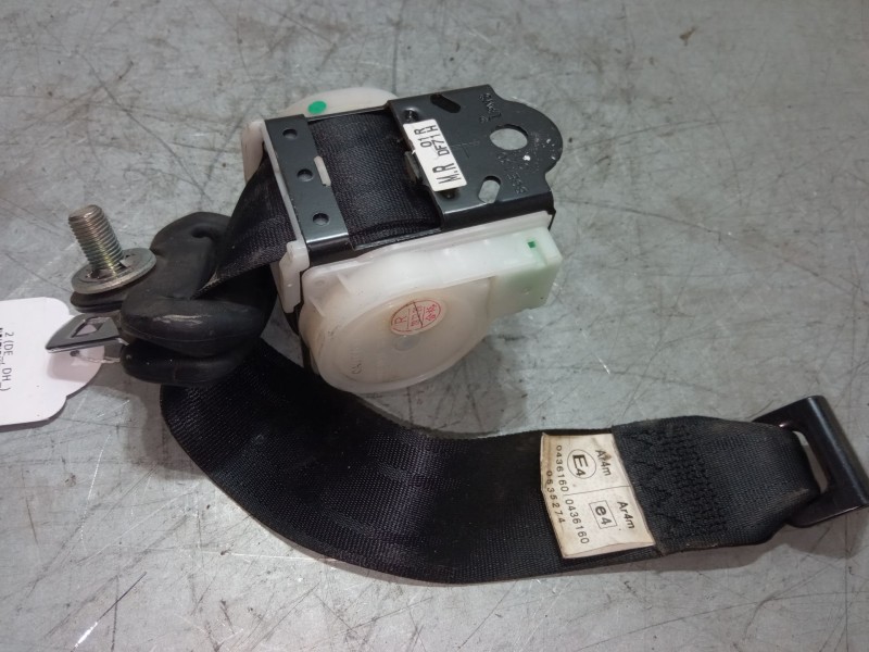 Recambio de cinturon seguridad trasero derecho para mazda 2 (de_, dh_) 1.4 mzr-cd referencia OEM IAM T86236T  