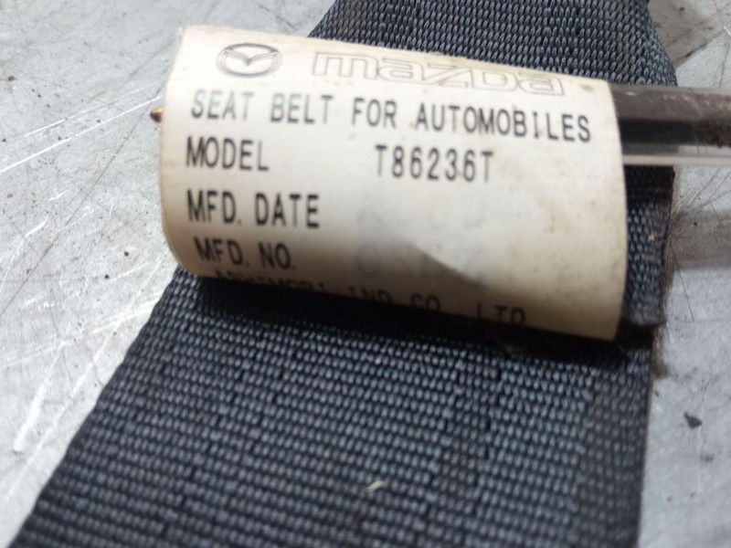 Recambio de cinturon seguridad trasero derecho para mazda 2 (de_, dh_) 1.4 mzr-cd referencia OEM IAM T86236T  