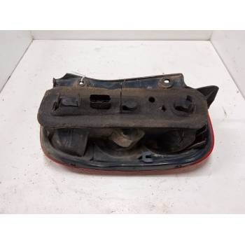 PILOTO TRASERO IZQUIERDO 26555AX720 