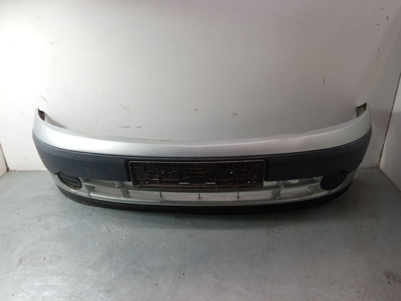 Recambio de paragolpes delantero para renault kangoo (kc0/1_) 1.5 dci referencia OEM IAM   