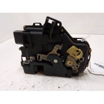 CERRADURA PUERTA DELANTERA DERECHA 
