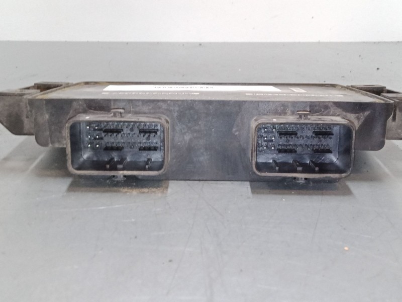 Recambio de centralita motor uce para peugeot 206 hatchback (2a/c) 1.9 d referencia OEM IAM 9639587680  