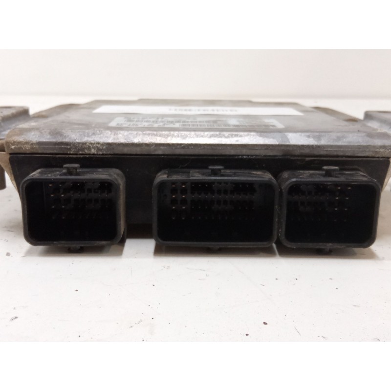 Recambio de centralita motor uce para peugeot 206 hatchback (2a/c) 2.0 hdi 90 referencia OEM IAM 9642013980 0281010594 