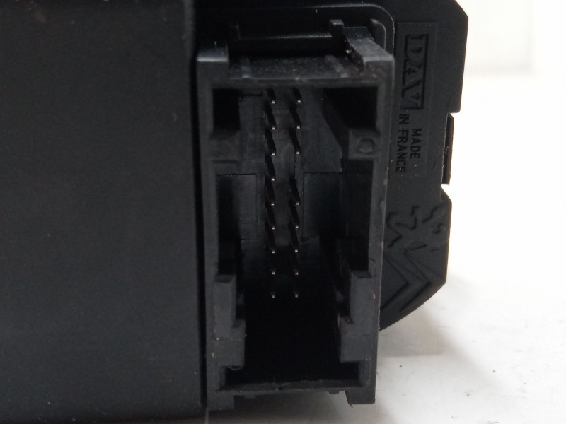 Recambio de mando elevalunas central para peugeot 206 hatchback (2a/c) 2.0 hdi 90 referencia OEM IAM   