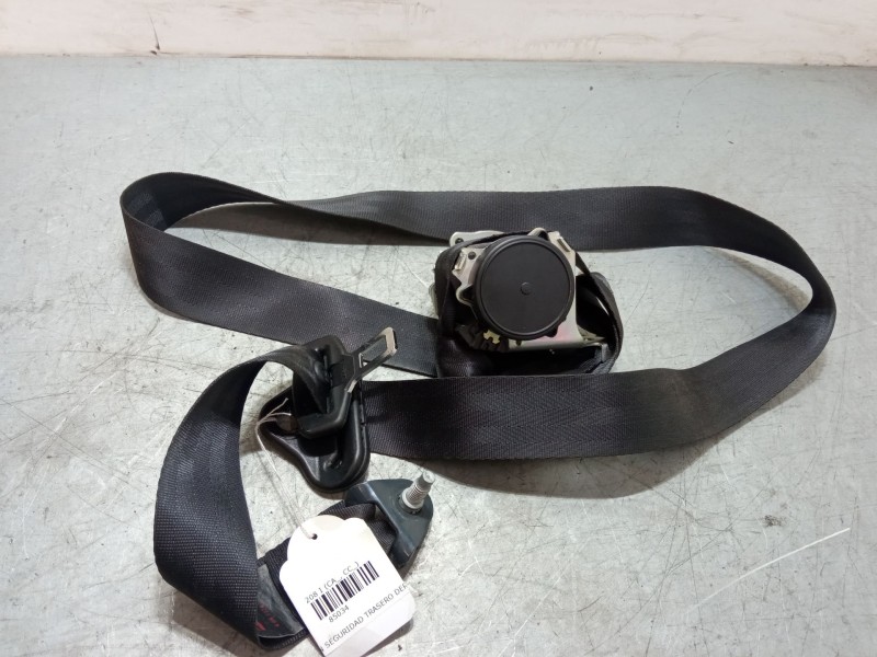 Recambio de cinturon seguridad trasero derecho para peugeot 208 i (ca_, cc_) 1.2 vti 82 referencia OEM IAM 98063163  