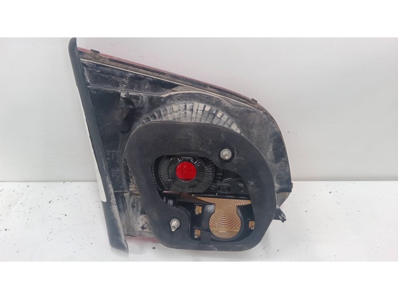 Recambio de piloto trasero porton derecho para volkswagen golf vi (5k1) 2.0 tdi referencia OEM IAM   