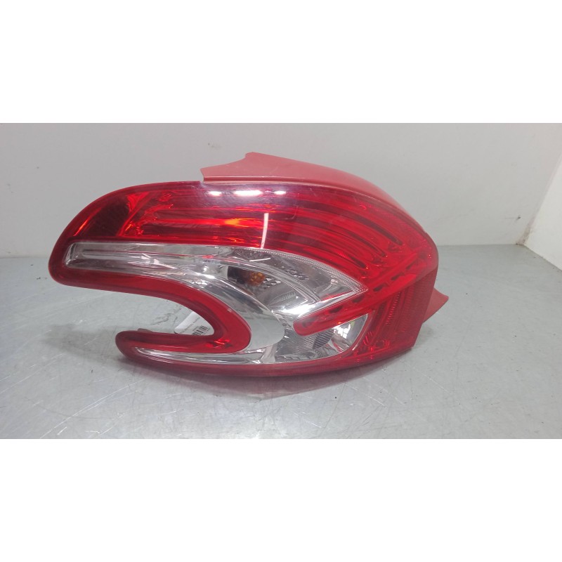 Recambio de piloto trasero izquierdo para peugeot 208 i (ca_, cc_) 1.2 vti 82 referencia OEM IAM 9672628280  