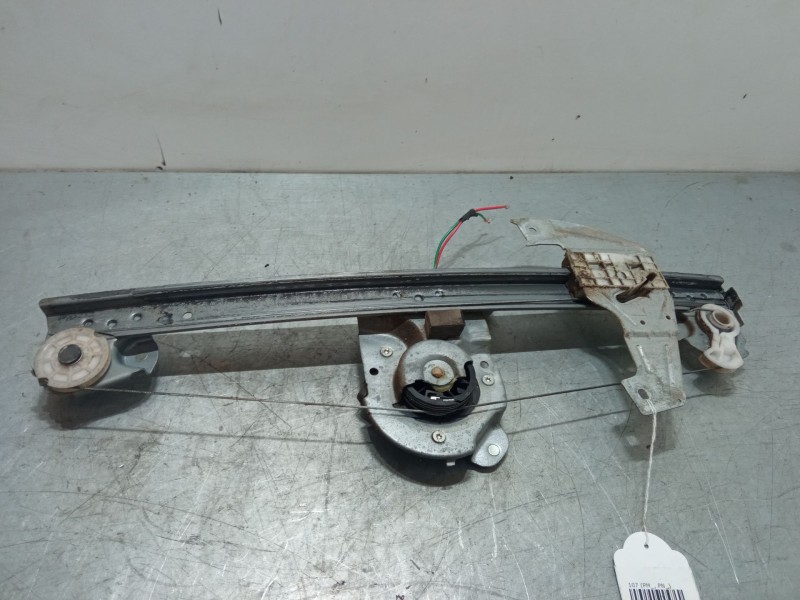 Recambio de elevalunas electrico delantero izquierdo para peugeot 107 (pm_, pn_) 1.0 referencia OEM IAM   