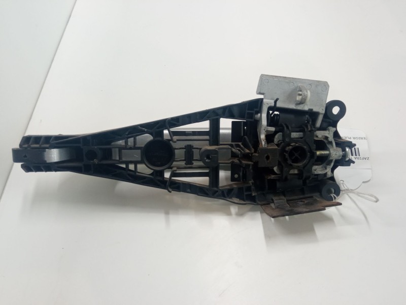 Recambio de maneta exterior puerta delantera derecha para opel zafira tourer c (p12) 1.6 cdti (75) referencia OEM IAM   