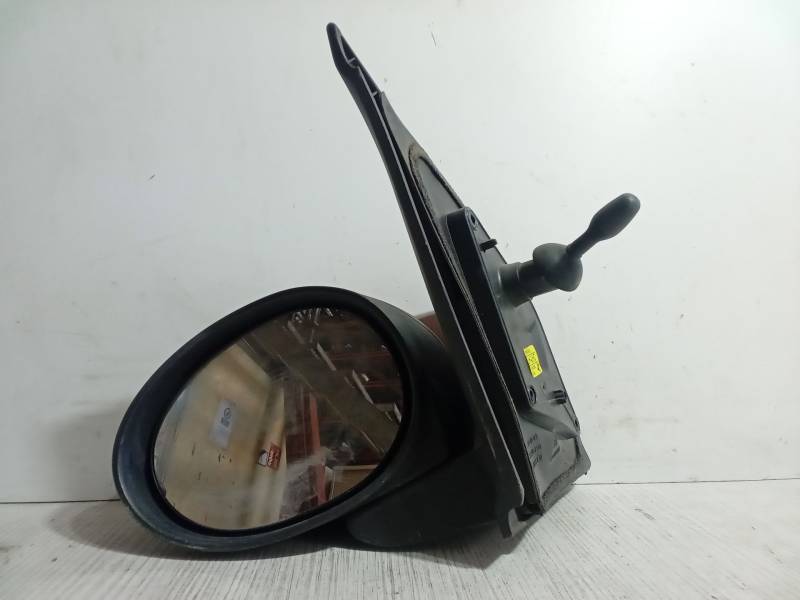 RETROVISOR IZQUIERDO 