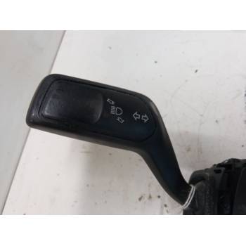 MANDO LUCES GN1514A664AB 