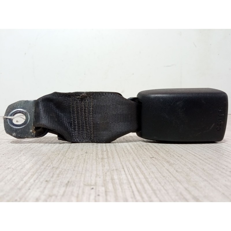 Recambio de anclaje cinturon trasero central para subaru justy iii (g3x) 1.5 awd (g3x413) referencia OEM IAM 84906-86G0  