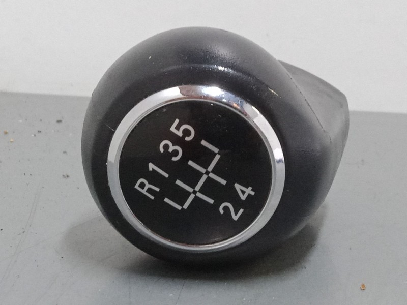 Recambio de pomo palanca cambio para opel zafira / zafira family b (a05) 1.6 (m75) referencia OEM IAM   