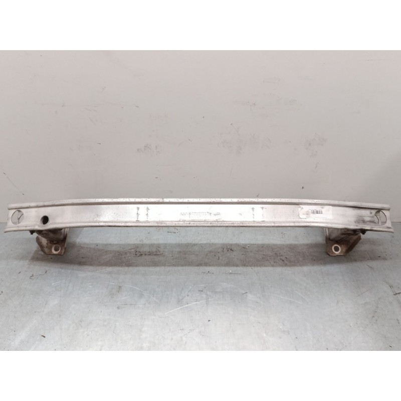 Recambio de refuerzo paragolpes delantero para renault clio iii (br0/1, cr0/1) 1.4 16v referencia OEM IAM   