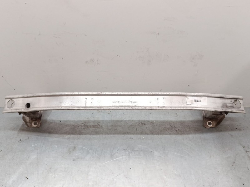 Recambio de refuerzo paragolpes delantero para renault clio iii (br0/1, cr0/1) 1.4 16v referencia OEM IAM   