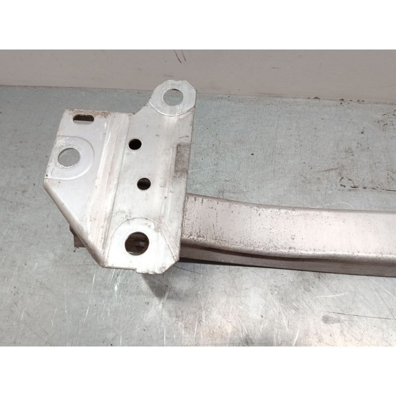 Recambio de refuerzo paragolpes delantero para renault clio iii (br0/1, cr0/1) 1.4 16v referencia OEM IAM   