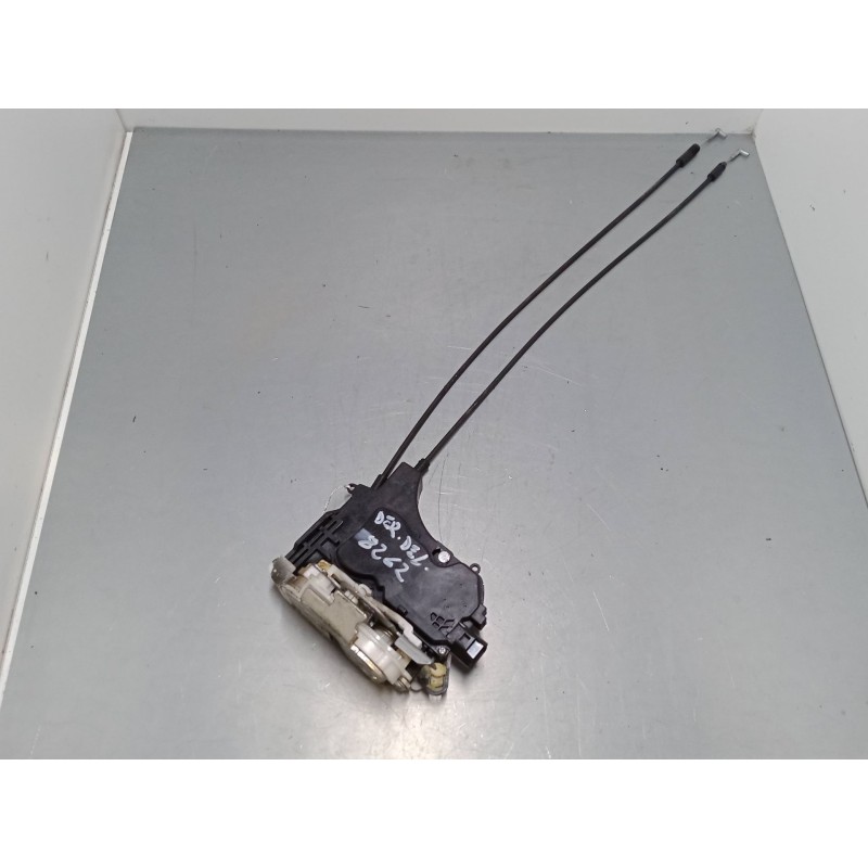 Recambio de cerradura puerta delantera derecha para mitsubishi lancer viii (cy_a, cz_a) 1.5 referencia OEM IAM   