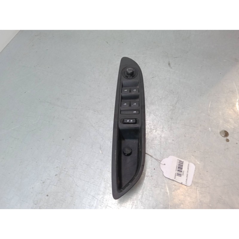 Recambio de mando elevalunas delantero izquierdo para opel mokka / mokka x (j13) 1.6 cdti (_76) referencia OEM IAM 95025518-600R