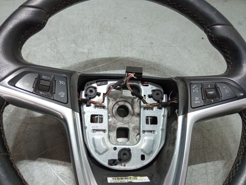 Recambio de volante multifincion para opel mokka / mokka x (j13) 1.6 cdti (_76) referencia OEM IAM 13473053  