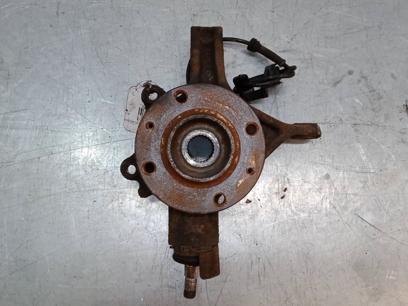 Recambio de mangueta delantera izquierda para peugeot 307 cc (3b) 2.0 hdi 135 referencia OEM IAM   