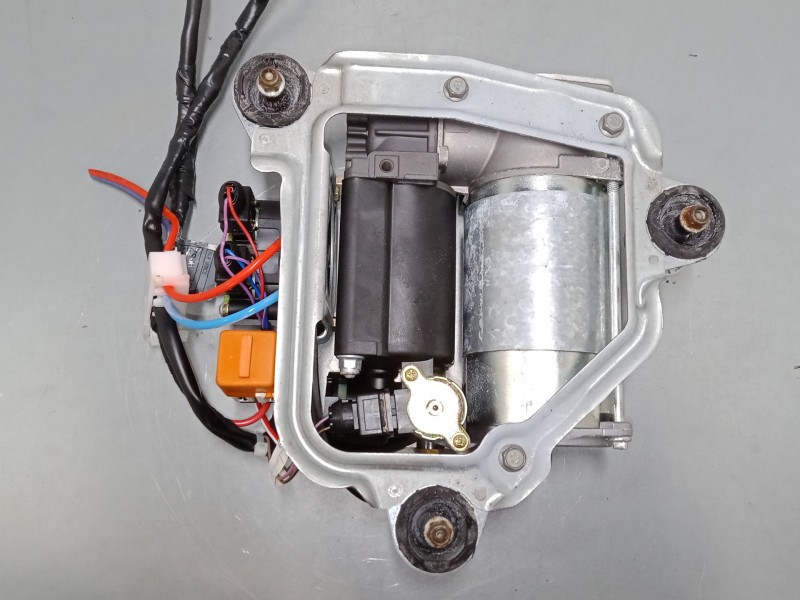 Recambio de compresor aire suspension para bmw x5 (e53) 4.4 i referencia OEM IAM 4430200111  