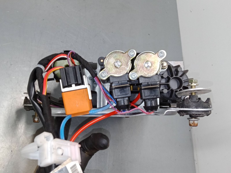 Recambio de compresor aire suspension para bmw x5 (e53) 4.4 i referencia OEM IAM 4430200111  