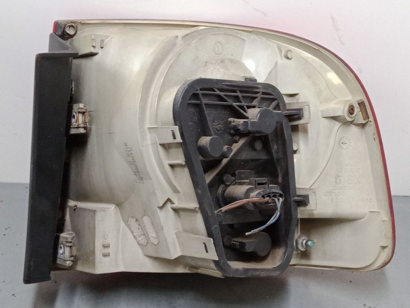 Recambio de piloto trasero izquierdo para volkswagen touareg (7la, 7l6, 7l7) 2.5 r5 tdi referencia OEM IAM 7L6945095K  