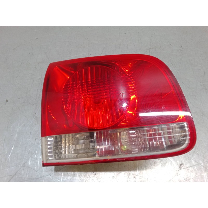 Recambio de piloto trasero porton izquierdo para volkswagen touareg (7la, 7l6, 7l7) 2.5 r5 tdi referencia OEM IAM 7L6945093H  