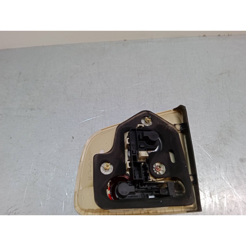 Recambio de piloto trasero porton izquierdo para volkswagen touareg (7la, 7l6, 7l7) 2.5 r5 tdi referencia OEM IAM 7L6945093H  