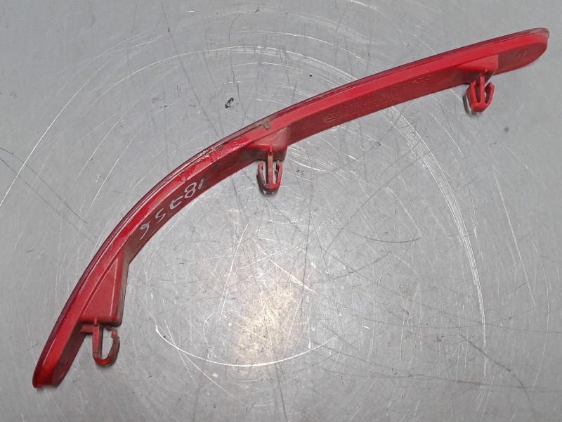 Recambio de catadioptrico trasero derecho para volkswagen touareg (7la, 7l6, 7l7) 2.5 r5 tdi referencia OEM IAM 7L6945106A  