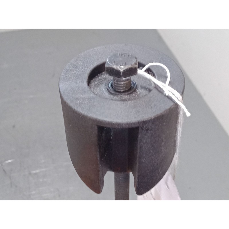 Recambio de soporte rueda repuesto para volkswagen touareg (7la, 7l6, 7l7) 2.5 r5 tdi referencia OEM IAM   